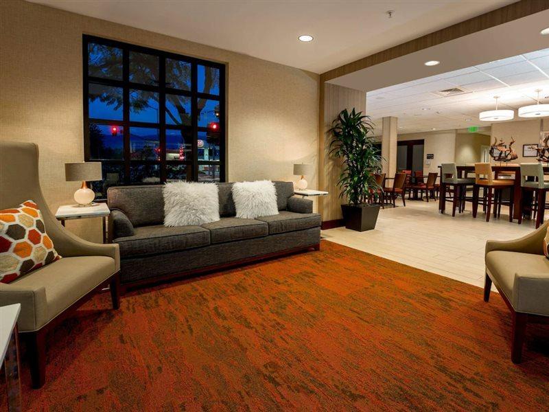 Hampton Inn Santa Barbara/Goleta Exteriör bild