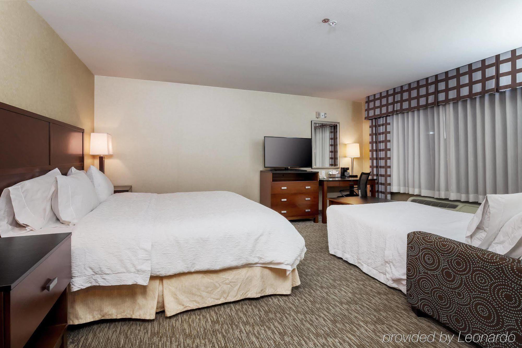 Hampton Inn Santa Barbara/Goleta Exteriör bild