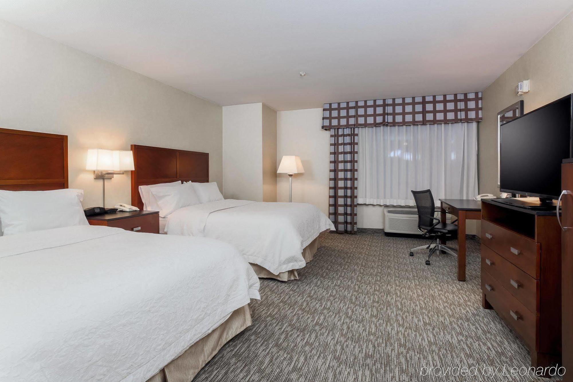 Hampton Inn Santa Barbara/Goleta Exteriör bild
