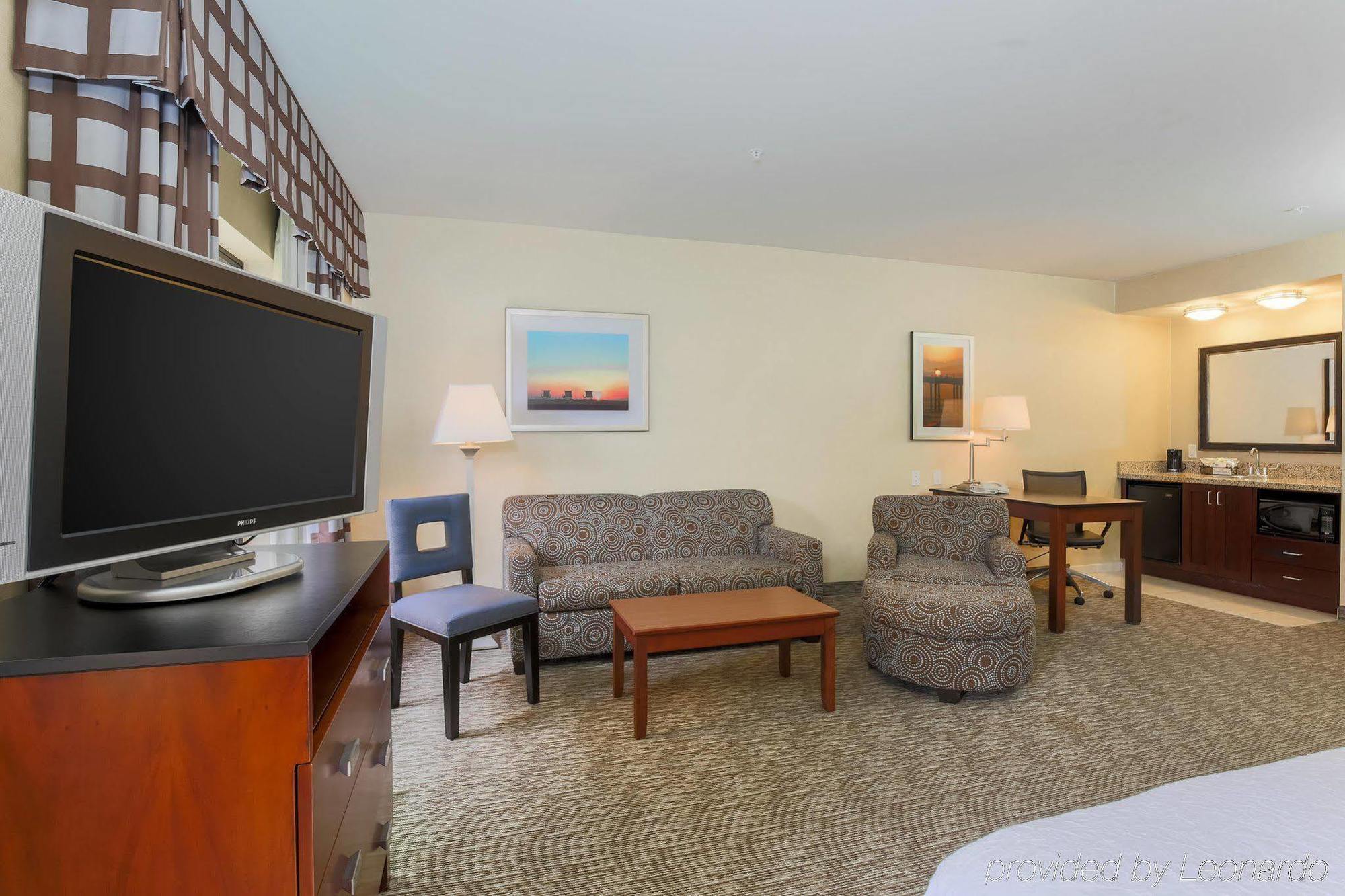 Hampton Inn Santa Barbara/Goleta Exteriör bild