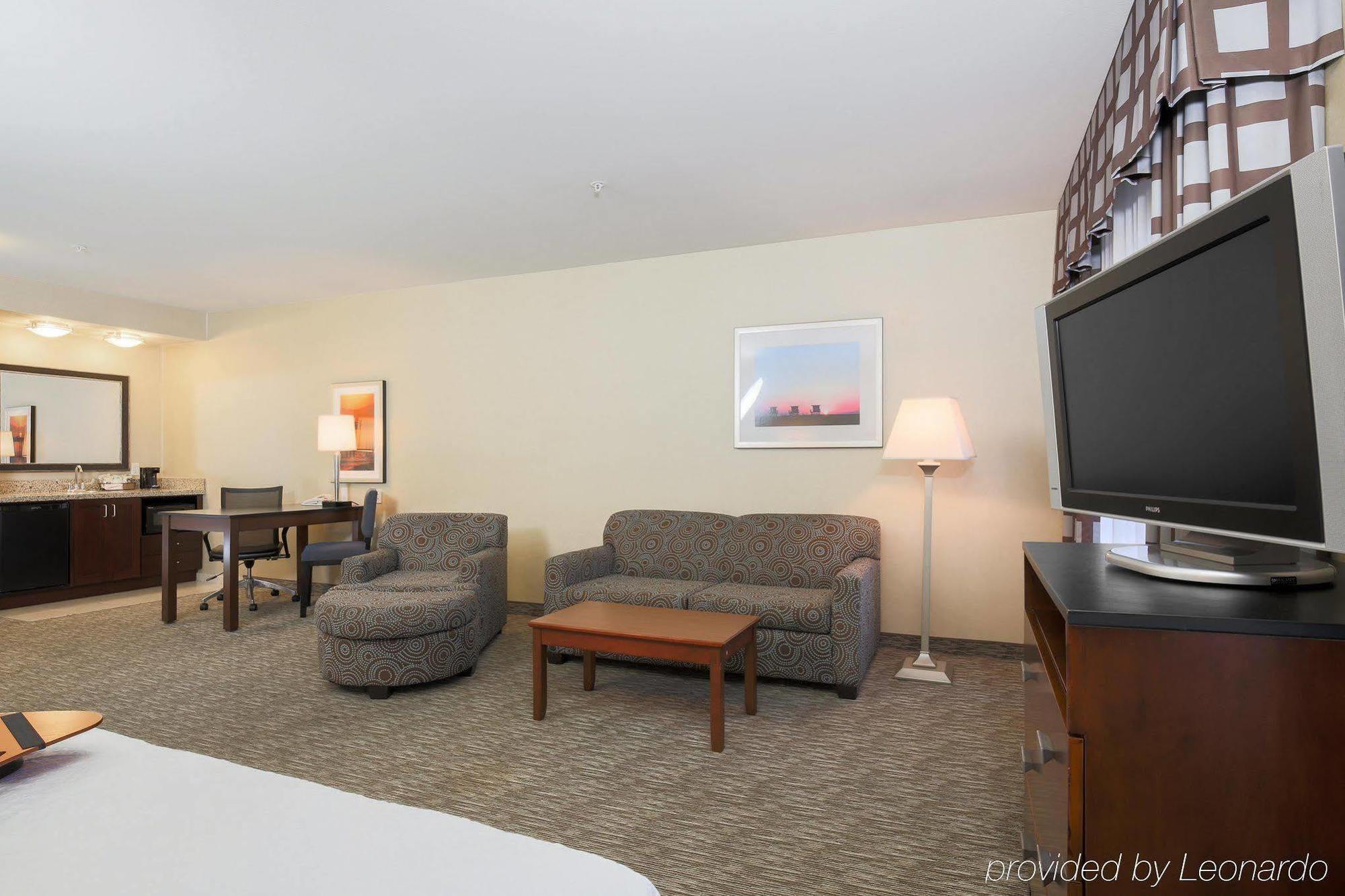 Hampton Inn Santa Barbara/Goleta Exteriör bild