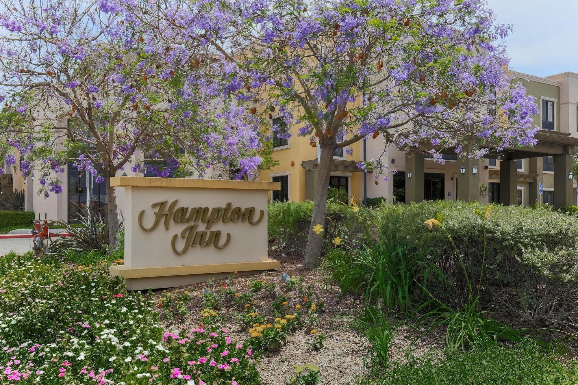 Hampton Inn Santa Barbara/Goleta Exteriör bild